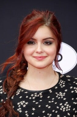 Profile photo of Ariel Winter