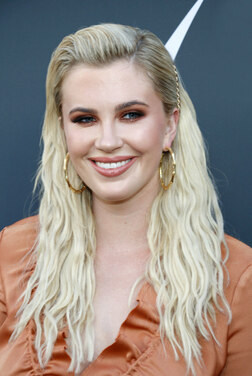 Profile photo of Ireland Baldwin