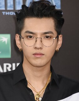 Profile photo of Kris Wu