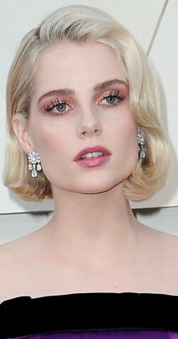 Profile photo of Lucy Boynton