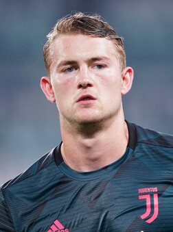 Profile photo of Matthijs De Ligt