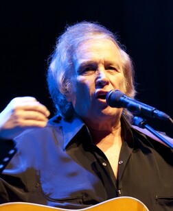 Profile photo of Don McLean