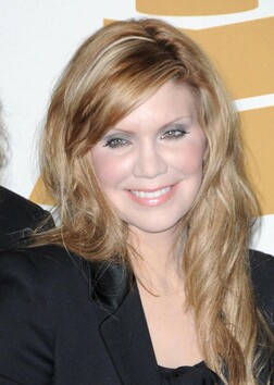 Profile photo of Alison Krauss