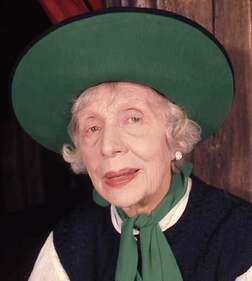 Profile photo of Edith Evans