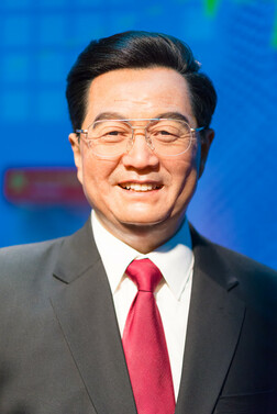 Profile photo of Jintao Hu