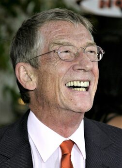 Profile photo of John Hurt