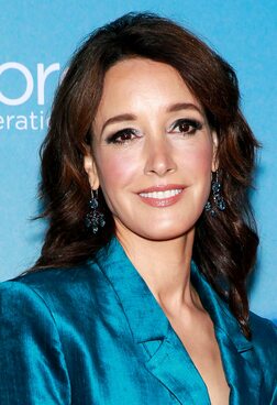 Profile photo of Jennifer Beals