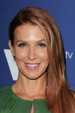 Profile photo of Poppy Montgomery