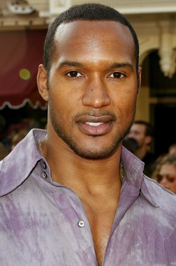 Profile photo of Henry Simmons