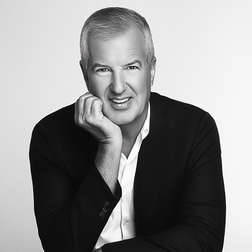 Profile photo of Mario Testino