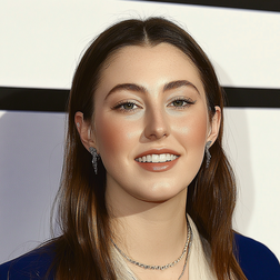 Profile photo of Alana Haim