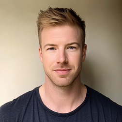 Profile photo of Angus McLaren