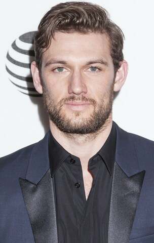 Profile photo of Alex Pettyfer