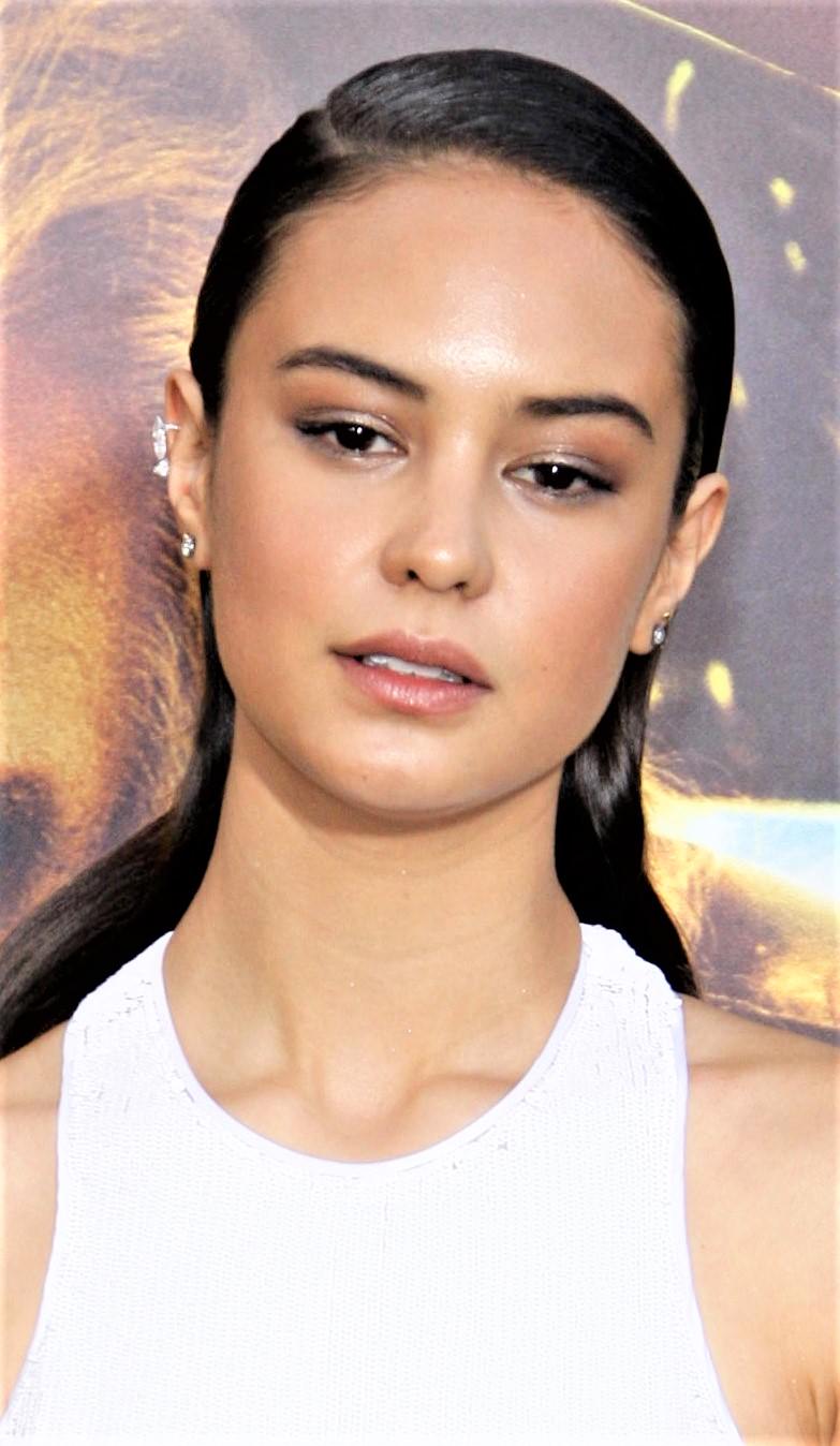 Profile photo of Courtney Eaton