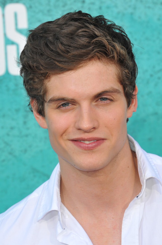 Profile photo of Daniel Sharman