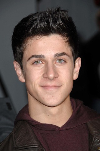 Profile photo of David Henrie