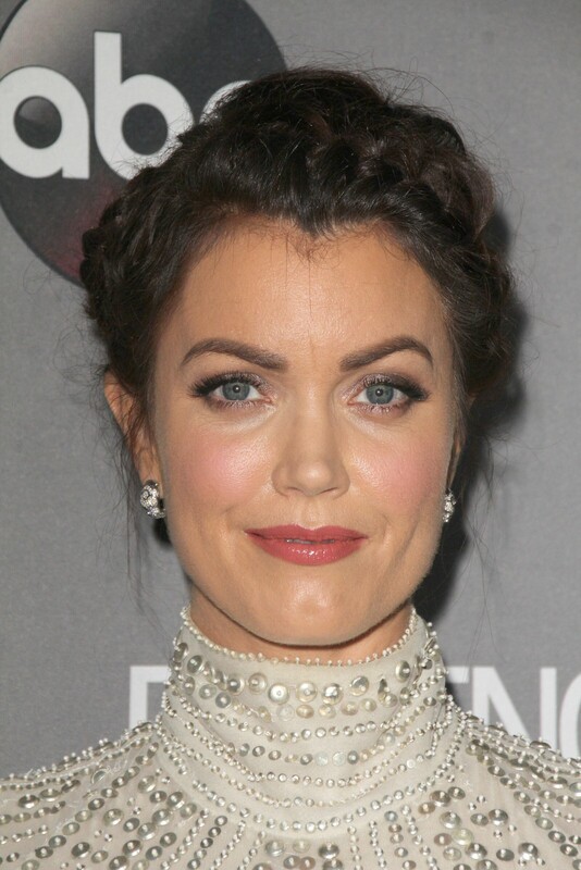 Profile photo of Bellamy Young