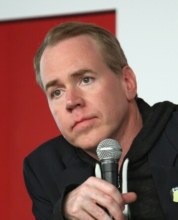 Profile photo of Bret Easton Ellis