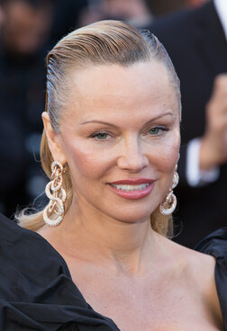 Profile photo of Pamela Anderson