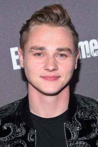 Profile photo of Ben Hardy