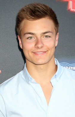 Profile photo of Peyton Meyer