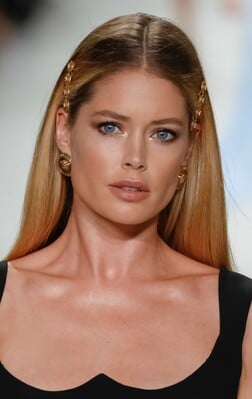 Profile photo of Doutzen Kroes