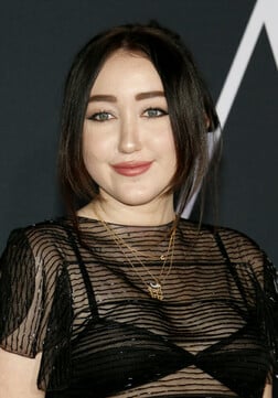 Profile photo of Noah Cyrus