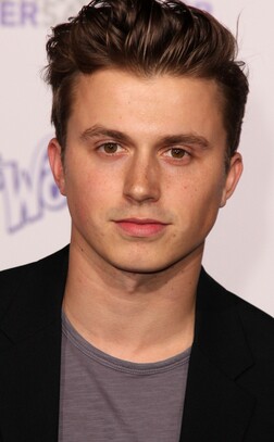 Profile photo of Kenny Wormald