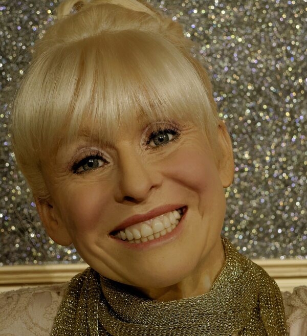 Profile photo of Barbara Windsor