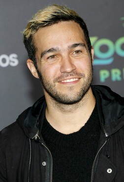 Profile photo of Pete Wentz