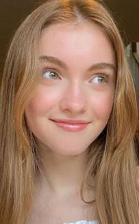 Profile photo of Lauren Orlando