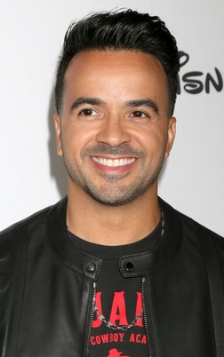 Profile photo of Luis Fonsi