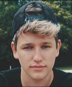 Profile photo of Drew Dirksen