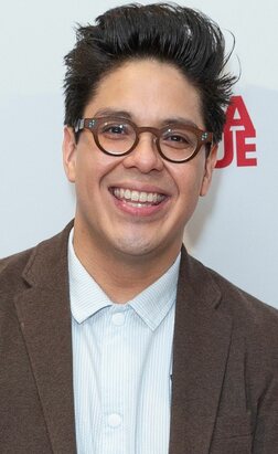 Profile photo of George Salazar