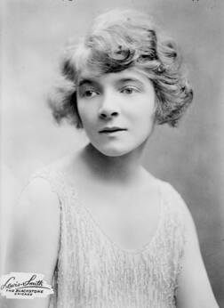 Profile photo of Helen Hayes