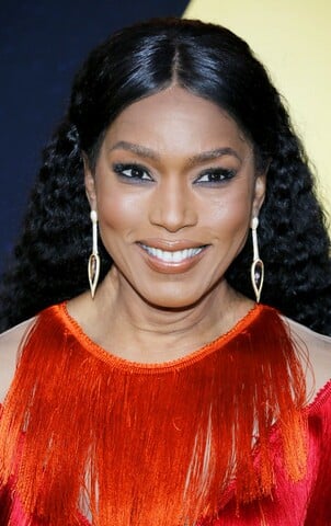 Profile photo of Angela Bassett