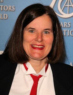 Profile photo of Paula Poundstone