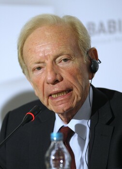 Profile photo of Joe Lieberman