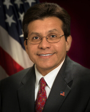 Profile photo of Alberto Gonzales