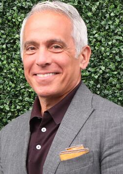 Profile photo of Geoffrey Zakarian