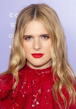 Profile photo of Hari Nef