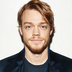 Profile photo of Alfie Allen