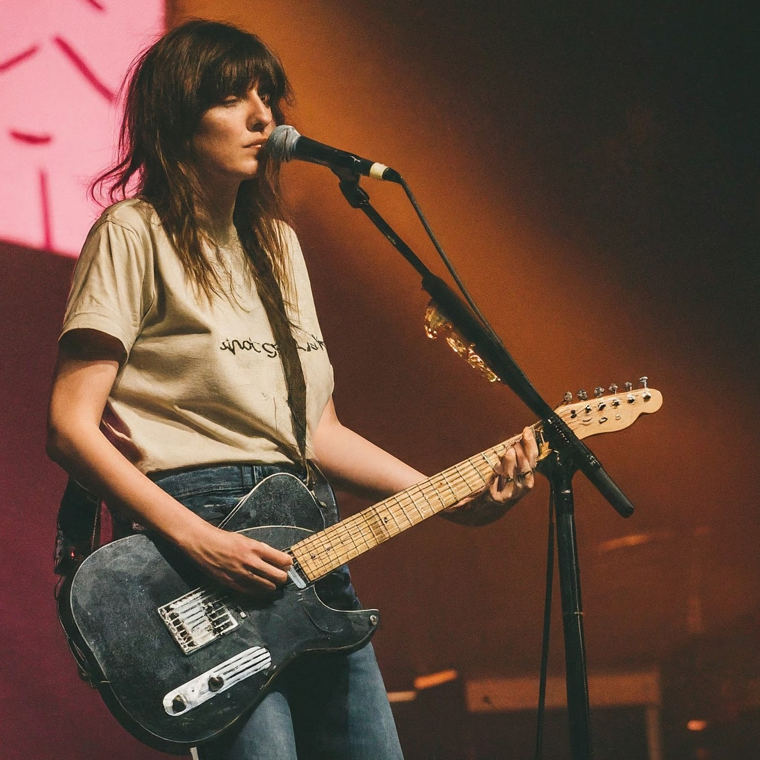 Profile photo of Courtney Barnett