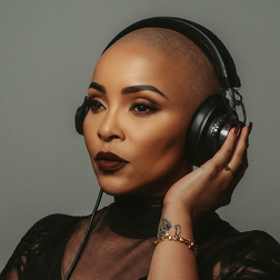 Profile photo of dj-zinhle